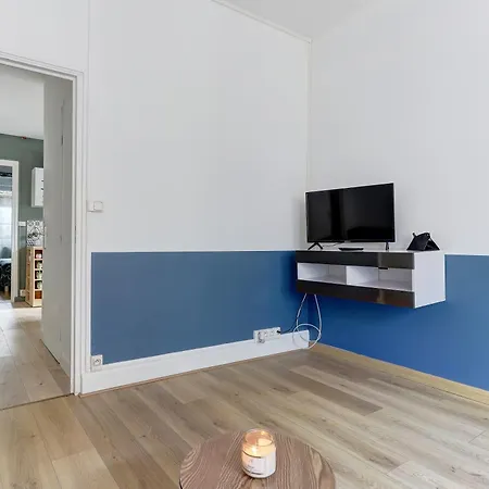 L'etape De La Porte - Appt Niche Au Coeur Mouzon (Ardennes)