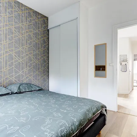 Apartment L'etape De La Porte - Appt Niche Au Coeur Mouzon (Ardennes)