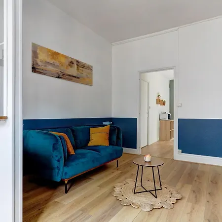 L'etape De La Porte - Appt Niche Au Coeur Mouzon (Ardennes)